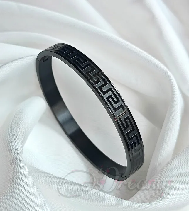 Men's%20Unique%20Design%20Stainless%20Steel%20Bracelet%20Men's%20Fashion%20Accessories%20-%20Image%202