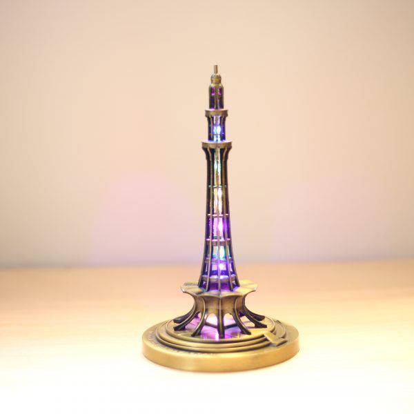 Minar e Pakistan toy model captures the Lahore tower 