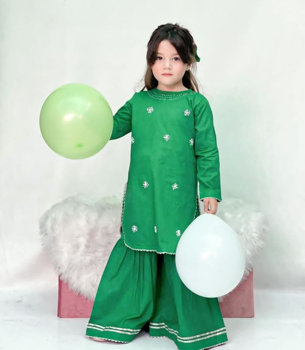 14%20august%20dress%20%7C%20Hand%20embroidered%202-piece%20set%20%7C%20Green%20and%20white%20dress%20%7C%20Independence%20Day%20dress%20%7C%20summer%20cotton/lawn%20dress%20for%20baby%20girls%20-%20Image%204