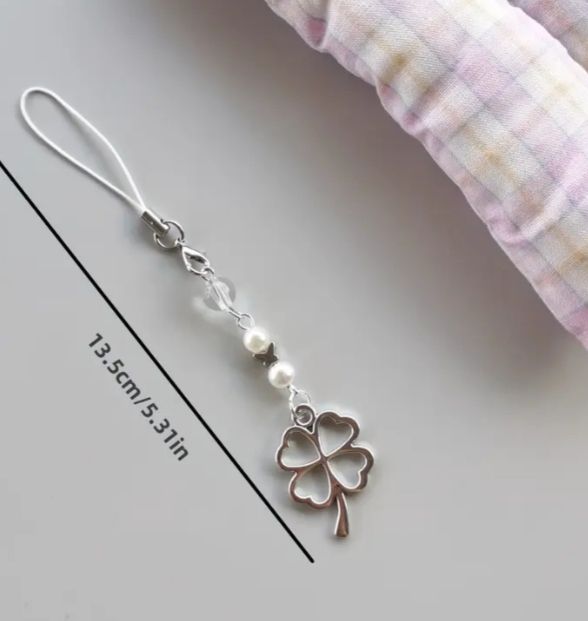 Elegant%20keychain%20for%20girl's%20mobile%20,%20Keychain%20for%20mobile,%20Mobile%20charm%20accessories%20-%20Image%204