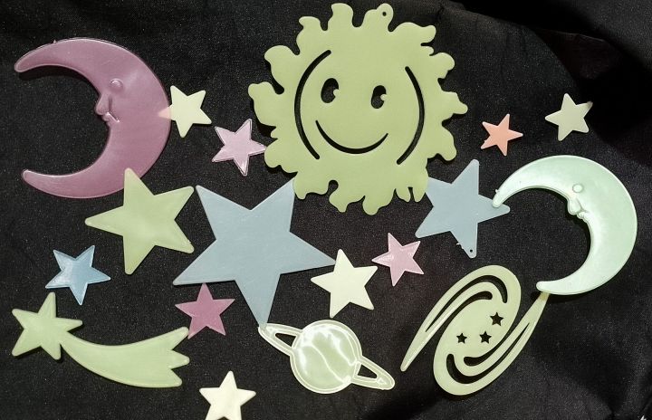 Glow in the dark Decoration Set - D1