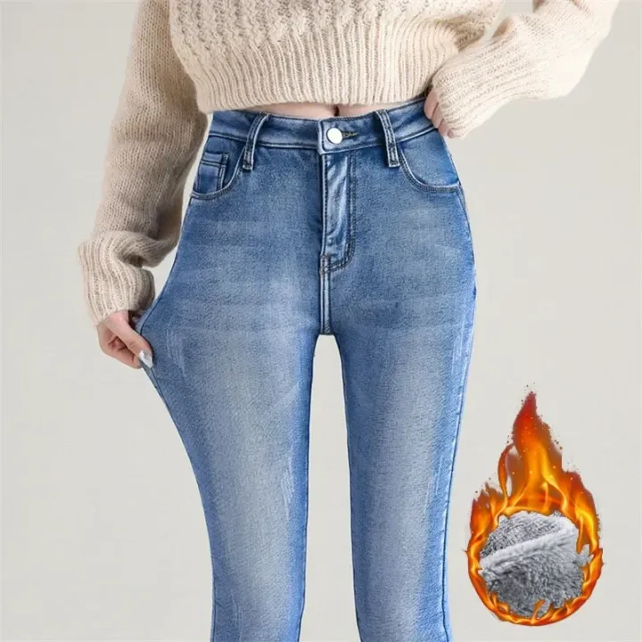 Winter%20Lady%20Thermal%20Plush%20Jeans%20Snow%20Warm%20Stretch%20Jeans%20Hot%20Sale%20High%20Waist%20Fleece%20Pants%20Female%20Straight%20Leg%20Denim%20Trousers%20-%20Image%207