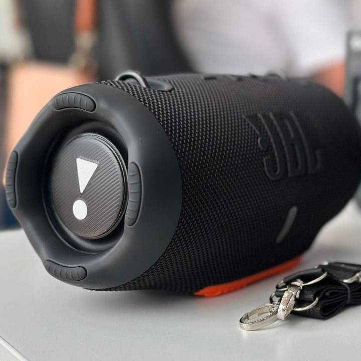 JBL%20Xtrmm%204%20Mini%2016W%20Power%20Wireless%20Bluetooth%20Speaker%20With%20Hanging%20Belt%20JBL%20Real%20Logo%20A%20Grade%20High%20Quality%20Premium%20Xtreme%204%20Mini%20Bluetooth%20Speaker%20High%20Quality%20-%20Image%202