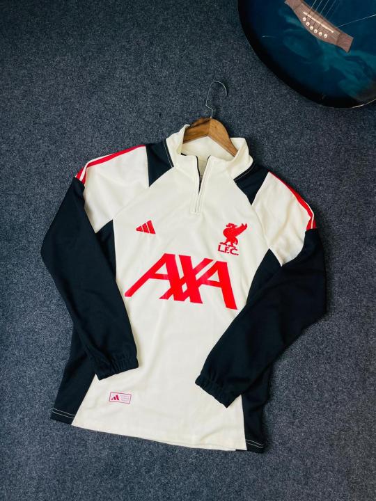 Liverpool%20Full%20Sleeve%20Sweet%20shirt%20(Logo%20Embroidery)%20Tracksuit%20-%20Image%202