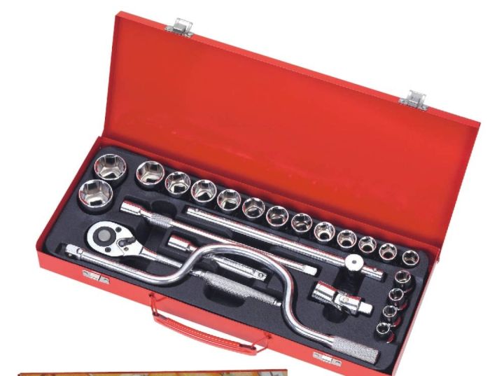 Wrinch%20And%20Socket%20Set%20With%20Metallic%20Tool%20Box%20(24pcs)%20-%20Image%208