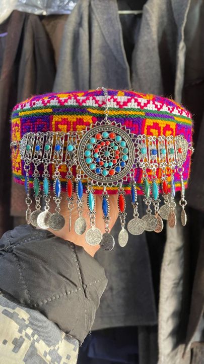 WOMEN CHITRALI CAP | Daraz.pk