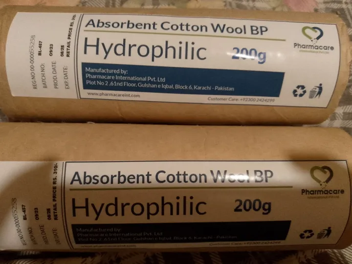 Make%20up%20Remover%20Hydrophilic%20Cotton%20Roll%20200g%20Pack%20of%202%20Rolls%20-%20Image%204