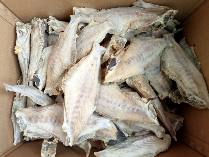 Dry%20fish%20(mudhu%20kukula)1%20kg%20-%20Image%204