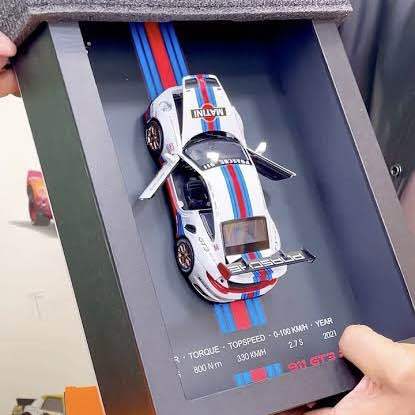 Porsche 911 GT3 1:32 Scale Diecast Model with Wall Frame