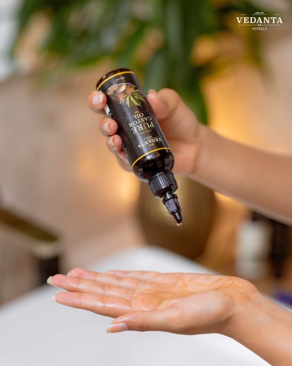 Pure%20Castor%20Oil%20%7C%20For%20Overall%20Hair%20Health%20And%C2%A0%20Multipurpose%20Usages%20%7C%20Vedanta%20Herbal's%20%7C%20100%20ML%20-%20Image%205