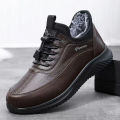 Men's Boots for Outdoor 2025 Winter Fashion Non-slip Leather Cotton Shoes Men's Thickened Leather Waterproof Casual Snow Boots. 