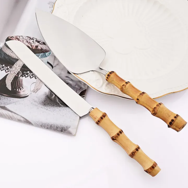 1Pcs%20Bamboo%20Handle%20Stainless%20Steel%20Cake%20Knife%20Shovel%20Bread%20Knife%20Cake%20Cutting%20Tools%20Pizza%20Cheese%20Steak%20Shovel%20Baking%20Utensils%20-%20Image%206