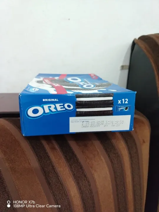 Oreo%20Original%20Biscuits%20value%20pack%2012%20%C3%97%2036.8g%20-%20Image%204