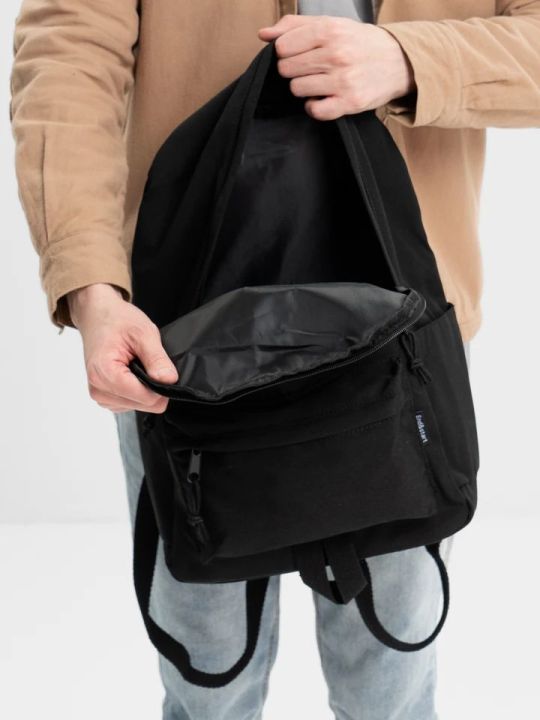 unisex%20black%20colour%20waterproof%20quality%20backpack%20-%20Image%202
