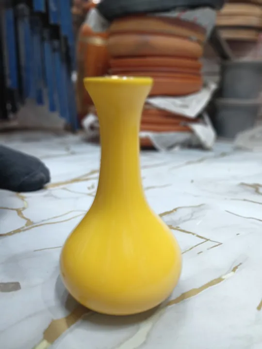 Premium%20flower%20vase%20for%20decoration%20-%20Image%203