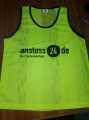 Football bibs Pack of 6 - Vest in Mesh For Football Training - Multicolour Not Plain Something print on vest. 