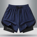 Men's quick drying and breathable 2-in-1 running shorts with built-in lining suitable for exercise jogging and marathon running. 