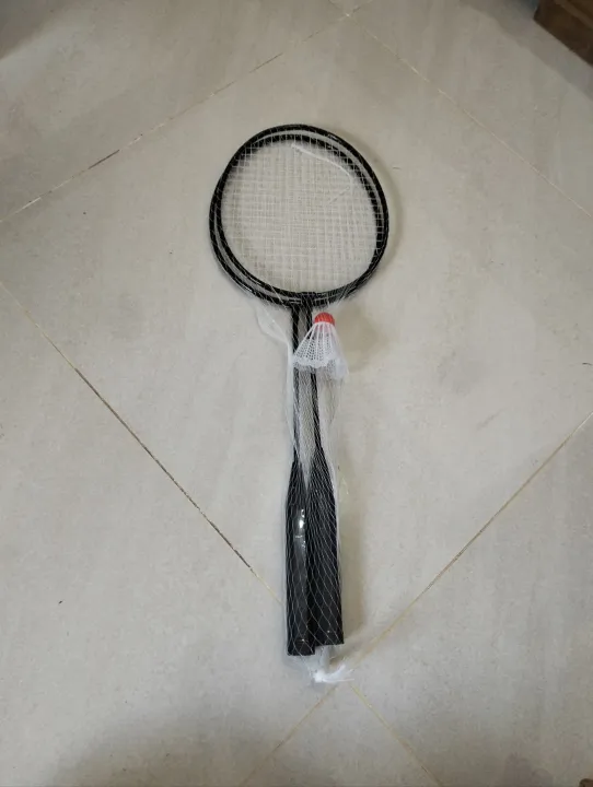 Batminton%202%20Racket%20(%201%20Shuttlecock%20)%20-%20Image%204