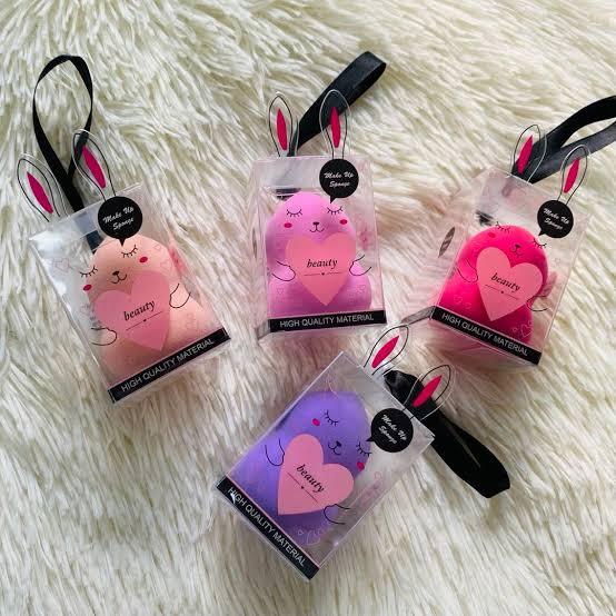 Beauty%20Blender%20makeup%20sponge%20super%20soft%20single%20egg%20shape%20applicator%20-%20Image%203