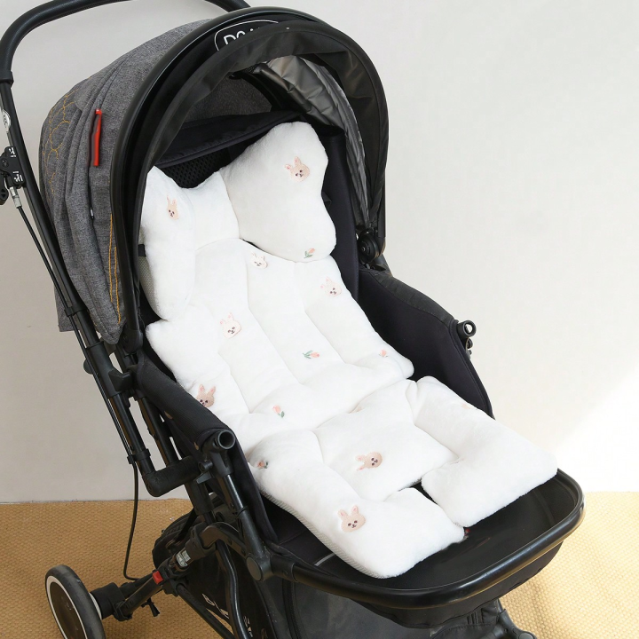 Baby%20stroller%20baby%20plus%20velvet%20cushion%20embroidery%20four%20seasons%20universal%20soft%20thick%20cushion%20-%20Image%204