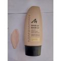 Manhattan make up wake up foundation. 