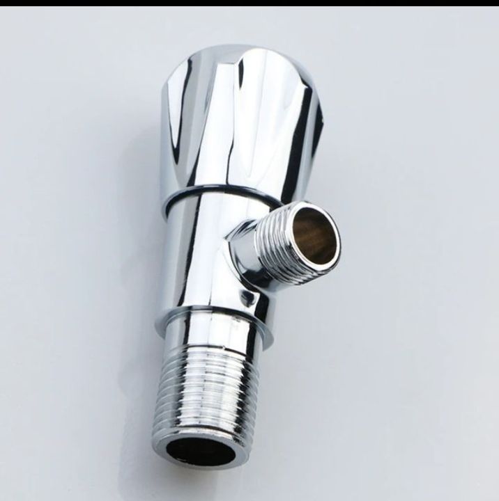 Stainless%20Steel%20Angle%20Valves,%20For%20Water%20Fitting,%20Material%20Grade:%20SS304%20-%20Image%202