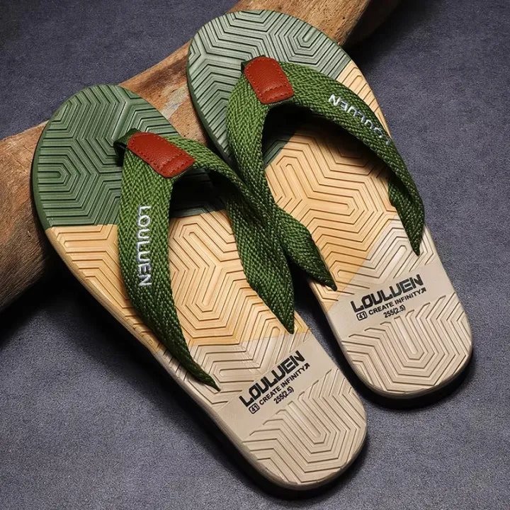 High%20Quality%20Hot%20Sale%20Men%20Flip%20Flops%20Summer%20Beach%20Flip%20Flops%20Men%20Fashion%20Breathable%20Casual%20Beach%20Men%20Slippers%20Summer%20Outdoor%20-%20Image%203
