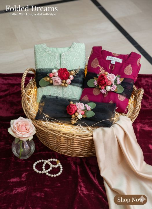 Packing%20bands,Fancy%20stretchable%20foral%20bands%20for%20wedding%20clothes%20,%20gifting%20bands%20,%20packing%20bands%20,floral%20bands%20-%20Image%202