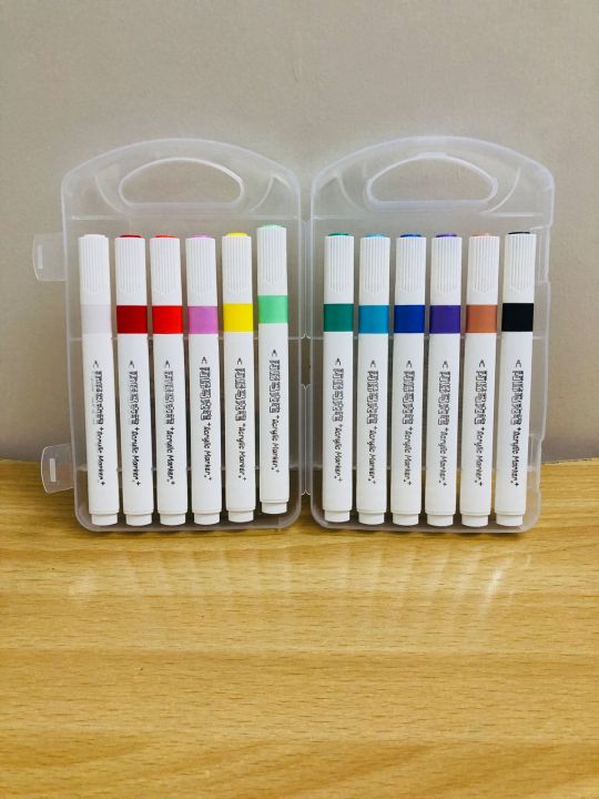 Acrylic%20markers%20in%20different%20variations%2012-24-36%20-%20Image%203