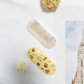 1pc Comb Set Cartoon Folding Mirror, Mini Portable Pocket Size, ABS Plastic Handle, Plastic Bristle, for Normal Hair.