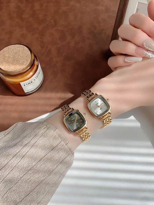 Luxury%20Women%20Watches%20Fashion%20Simple%20Square%20Quartz%20Watch%20Casual%20Women%20Watch%20Business%20Folding%20Alloy%20Ladies%20Clock%20Relogio%20Feminino%20-%20Image%207