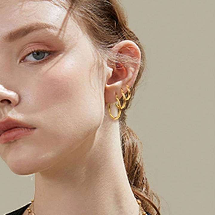 4%20Pairs%20Silver%20Stainless%20Steel%20Hoop%20Stackable%20Earrings%20for%20Women,%2014K%20Gold%20Plated%20Simple%20Cute%20Huggie%20Earrings%20for%20Girl%20-%20Image%205