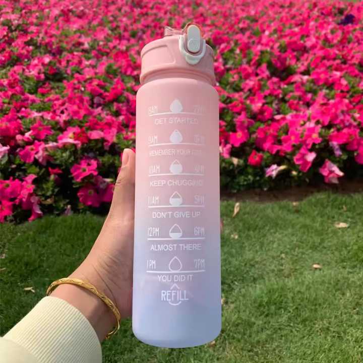 1pc%20Gradient%20Frosted%20Water%20Bottle%20With%20Handle%20Outdoor%20Portable%20Straw%20Cup%20-%20Image%206