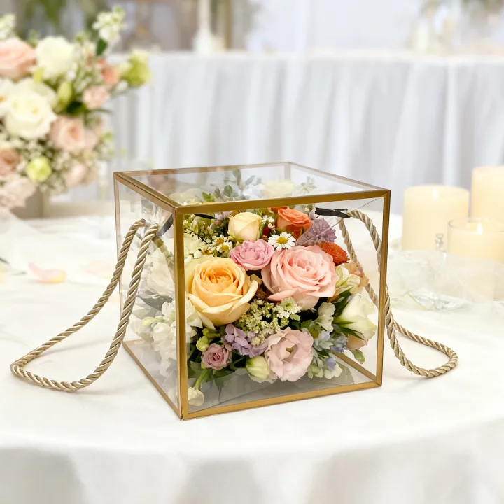 10%20PVC%20Plastic%20Large%20%20Boxes%20With%20Handles%20And%20a%20Laminated%20Design,%20Perfect%20For%20Christmas,%20Weddings,%20Birthdays%20And%20Parties.%20-%20Image%203