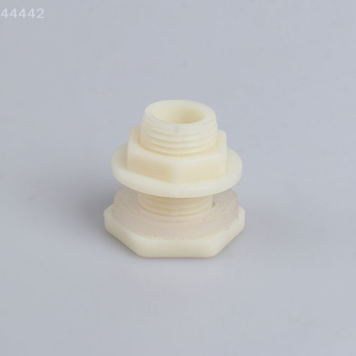 Water%20tower%20joint%20external%204%20minutes%206%20minutes%201%20inch%20outlet%20ABS%20water%20tank%20joint%20external%20thread%20water%20tank%20bucket%20joint%20-%20Image%203