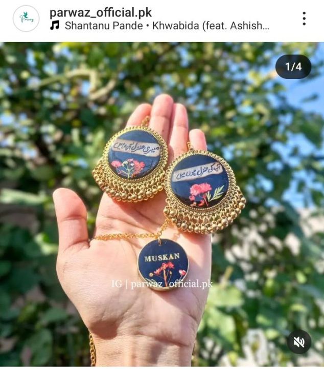 poetry khumka with name pendent / resin jhumka / resin pendent