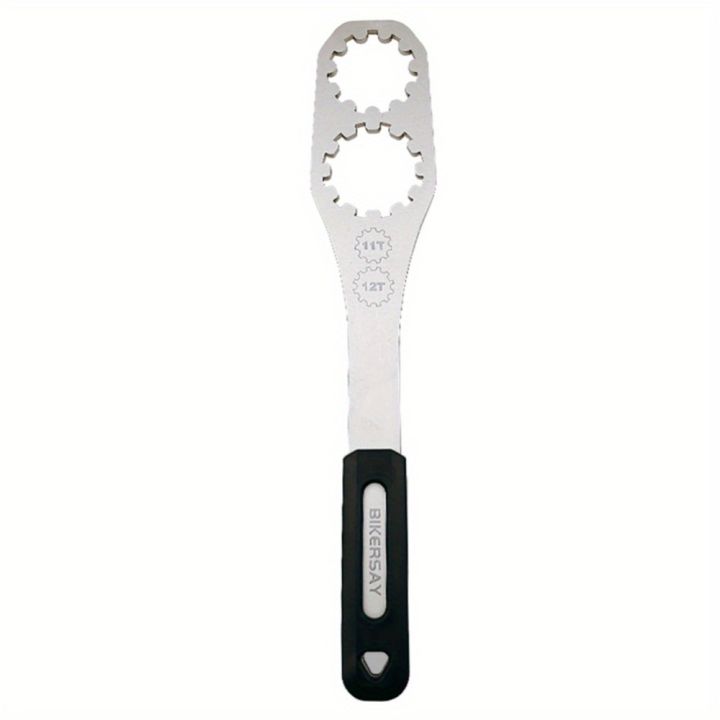 Bicycle%20Gear%20Freewheel%20Removal%20Tool%20-%20Adjustable%20Sprocket%20and%20Freewheel%20Wrench%20with%20Ergonomic%20Handle,%20Made%20of%20Stainless%20Steel%20-%20Image%204