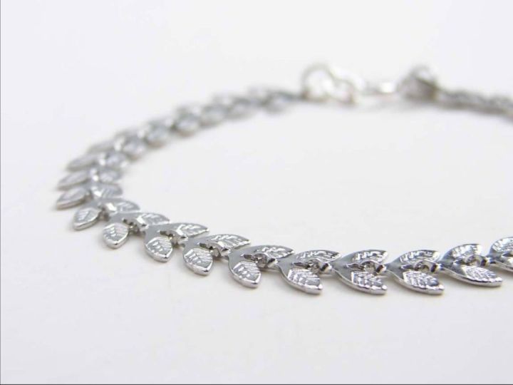 Bay%20Leaf%20Chain%20Bracelet%20Gold/Silver%20plated%20Adjustable%20Chain%20Bracelet%20Best%20Gift%20for%20Girls/Womens%20-%20Image%204
