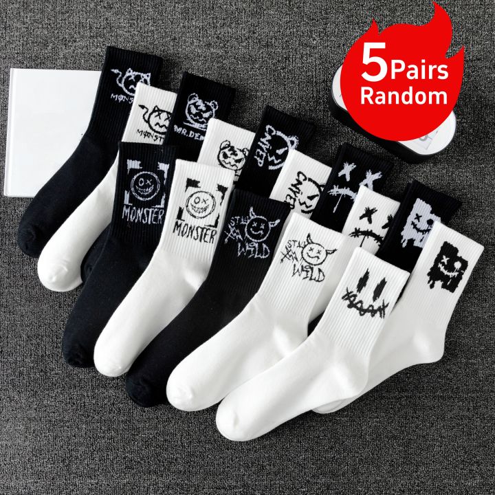 Random%20multiple%20pairs%20of%20men's%20crew%20socks%20graffiti%20ghost%20face%20unique%20street%20trend%20moisture%20wicking%20-%20Image%207