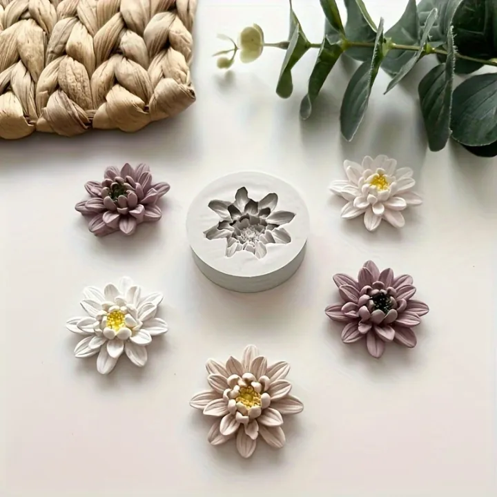 1Candle%20Aromatherapy%E3%80%81Silicone%20Flower%20Resin%20Casting%20Mold%20for%20Clay%20Craft%20and%20Crystal%20Epoxy%20Resin%20Mold-DIYHandmade%20Flower%20Design%20Re%20-%20Image%205