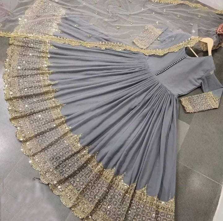 Heavy%20Sequence%20Embroidered%20Daman%20and%20Sleeves%20full%20long%20Length%20Maxi%20with%20Sequence%20Emb%20Dupatta%203PCs%20-%20Image%208