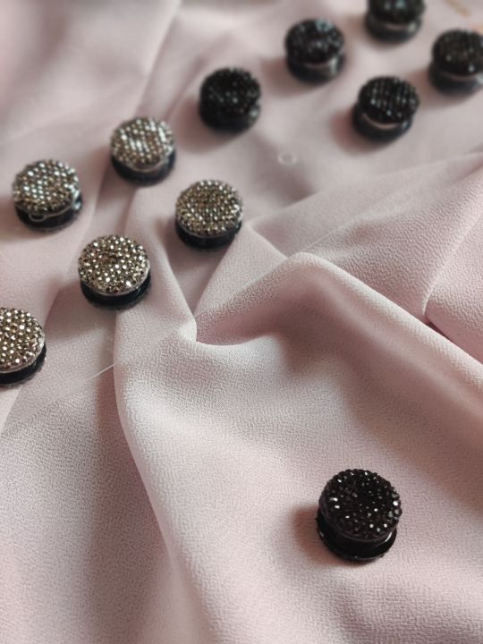 Muslim%20headscarf%20magnet%20pin%20brooch%20-%20Image%204