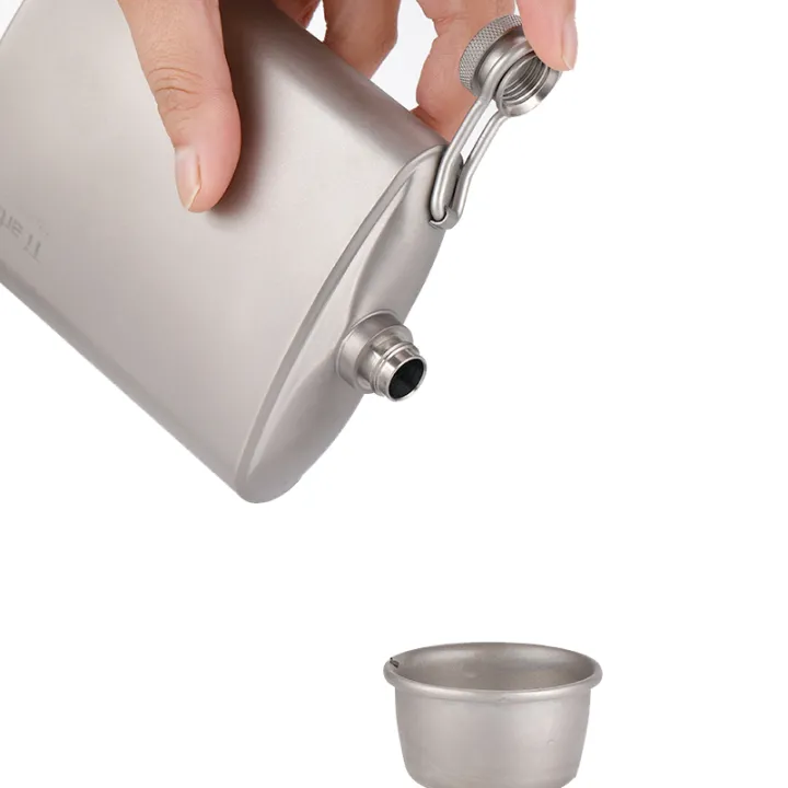 Tiartisan%20200ml/260ml%20Portable%20Pure%20Titanium%20Hip%20Flask%20With%20Funnel%20Outdoor%20Hiking%20Pot%20Whiskey%20Wine%20Pot%20Bottle%20-%20Image%206