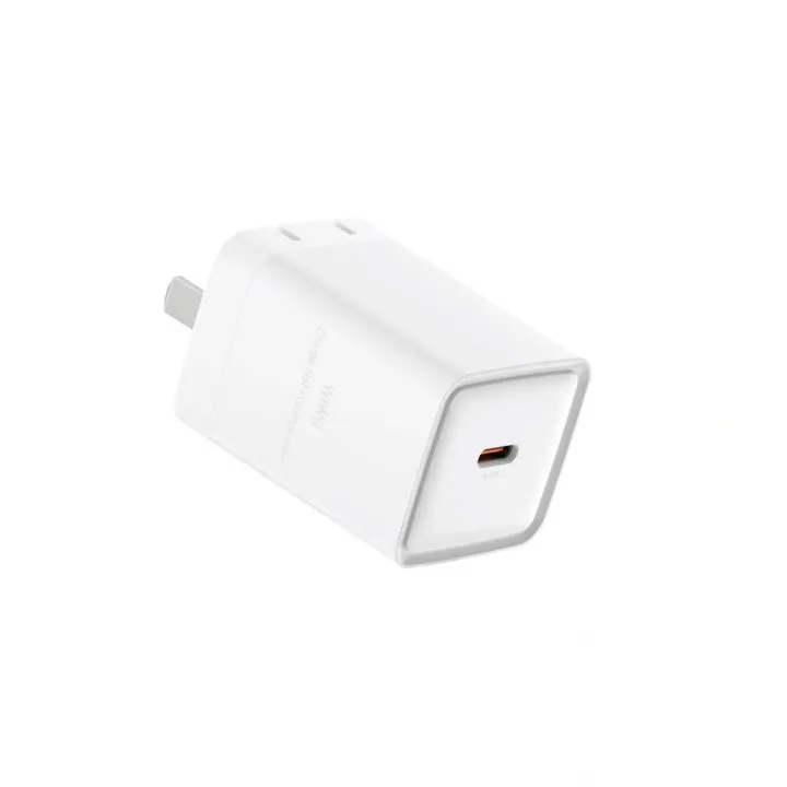 WiWU%20Essen%2045W%20Fast%20Charge%20Travel%20Adapter%20Wi-G036%20-%20Image%203