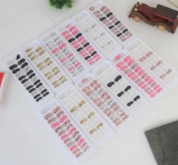 Fashion 24 pcs Set of Chrome Magnetic False Nails / Sticky Glue ADHESIVE Nail / Press on Nails Set For Girls / Artificial Chrome Nails For ladies/ Professional and Branded nails for Women/ Fashion Nahun high quality by HBI