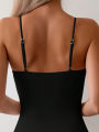 Solid color 2025 new bikini set is hot and sexywith a sense of designshowing the figure beachside casual island vacation. 