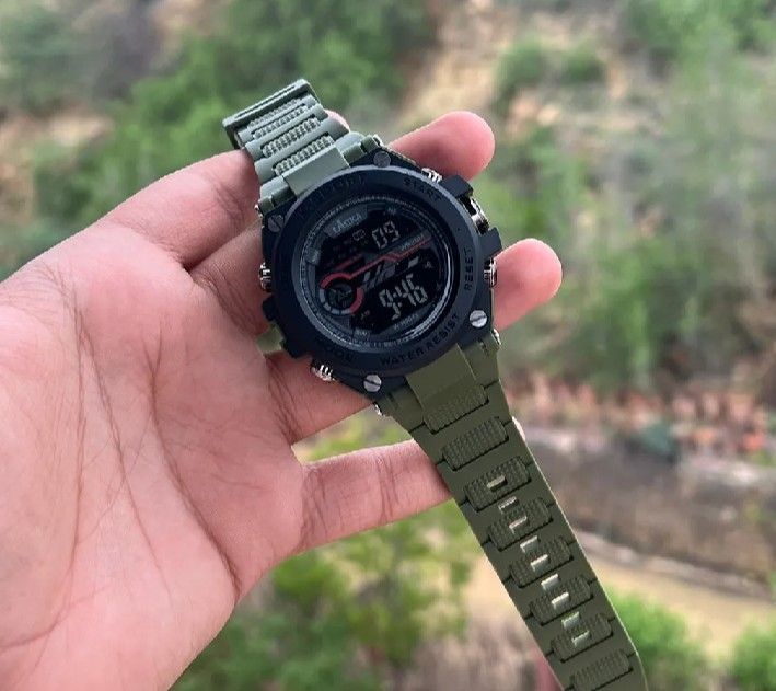 LASIKA%20W-H9043%20Fashionable%20High-Quality%20Waterproof%20Digital%20Display%20Sport%20Quartz%20Watch%20For%20Trendy%20Men%20-%20Image%208