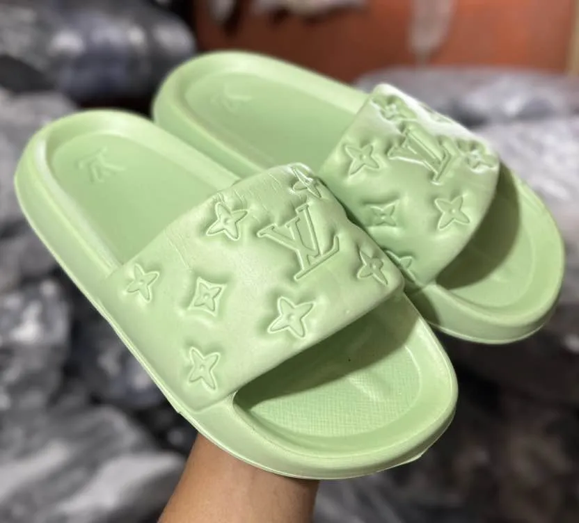 Flip Flops Men Lv Slides Louis Vuitton Flip Flops Price Wholesale