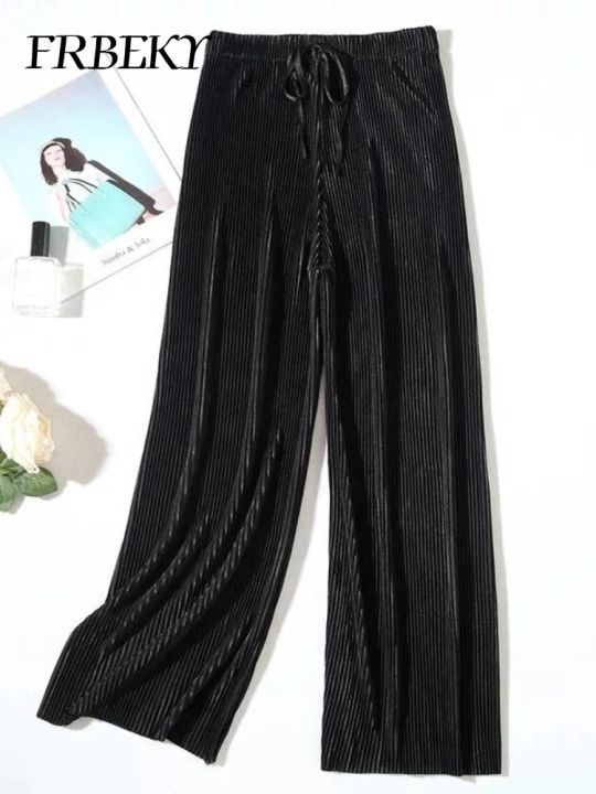 Elegant%20%20Women's%20Pants%20Leisure%20Solid%20Color%20Pleated%20Wide%20Leg%20Pants%20Fall%20New%20Drape%20Loose%20Nine%20Pants%20Streetwear%20Women%20Clothing%20-%20Image%203