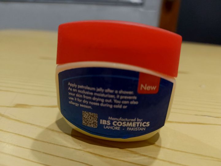 50ml%20Petroleum%20Jelly%20Petroleum%20Jelly%20for%20dry%20skin%20Best%20Petroleum%20Jelly%20in%20Pakistan%20Moisturizing%20Petroleum%20Jelly%20Pure%20Petroleum%20Jelly%20Skin%20protection%20jelly%20Soft%20and%20smooth%20skin%20jelly%20Natural%20Petroleum%20Jelly%20-%20Image%207